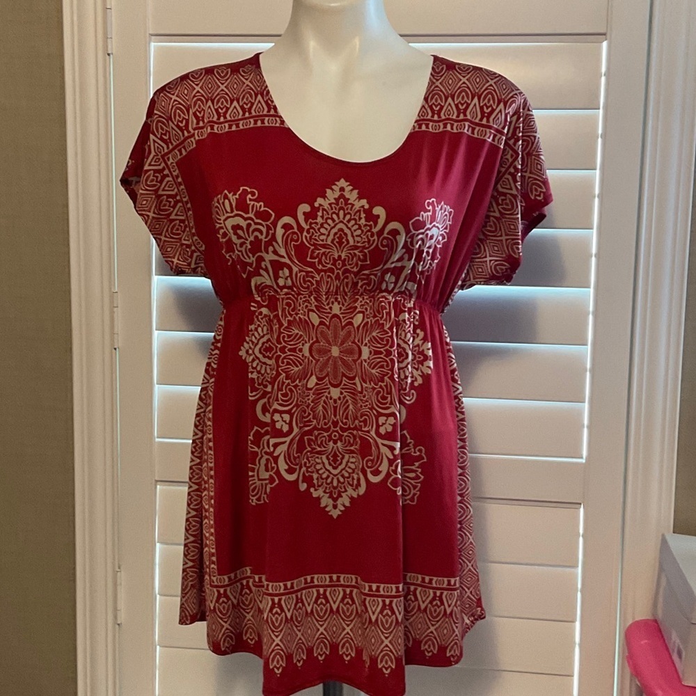Julie's Closet Red and Cream Patterned Tunic